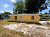 Building Photo - 5808 Olive Dr
