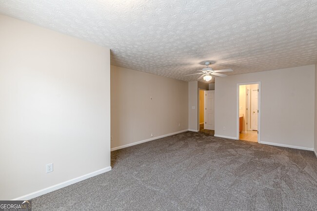 Building Photo - 3757 Harvest Dr