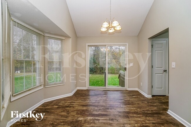 Building Photo - 2673 Cross Creek Ave