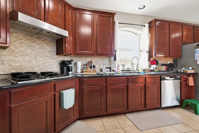 Building Photo - 26734 Eagle Park Ln