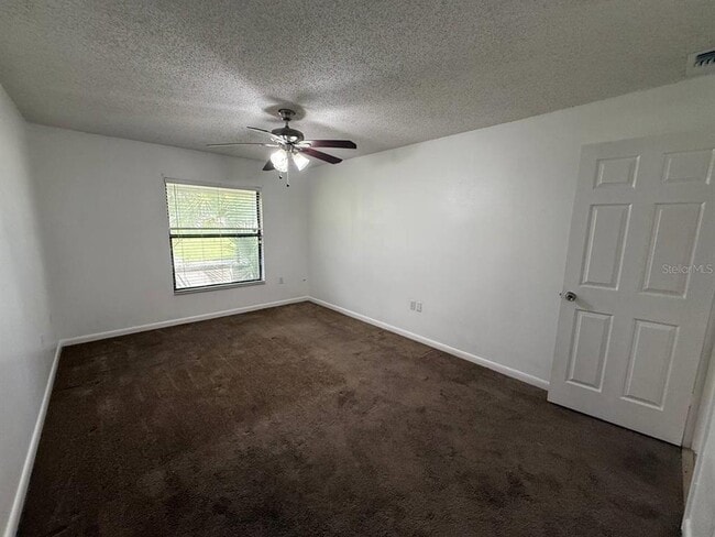 Building Photo - 2841 Willow Run