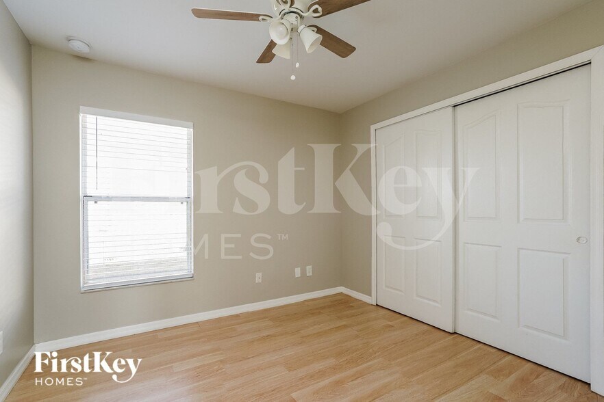 Building Photo - 25453 Bandito Ct