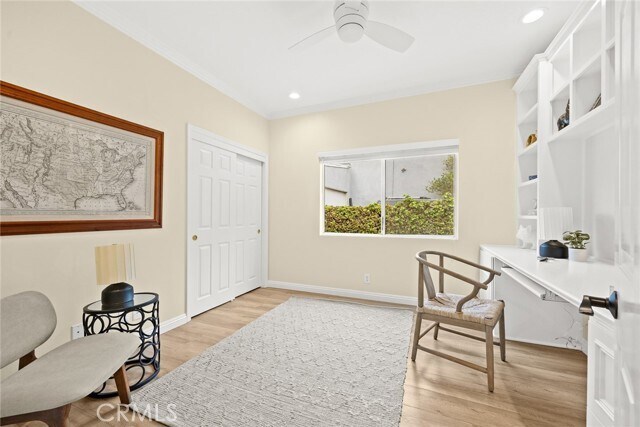 Building Photo - 1647 N Santa Anita Ave