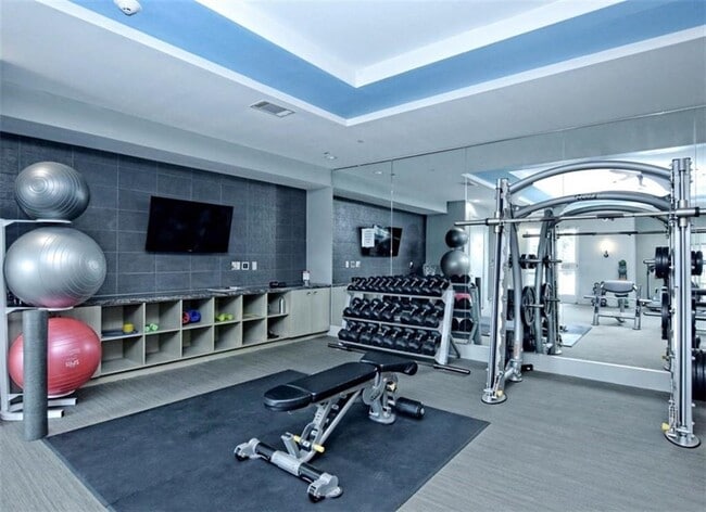 Building Photo - 1900 Barton Springs Rd