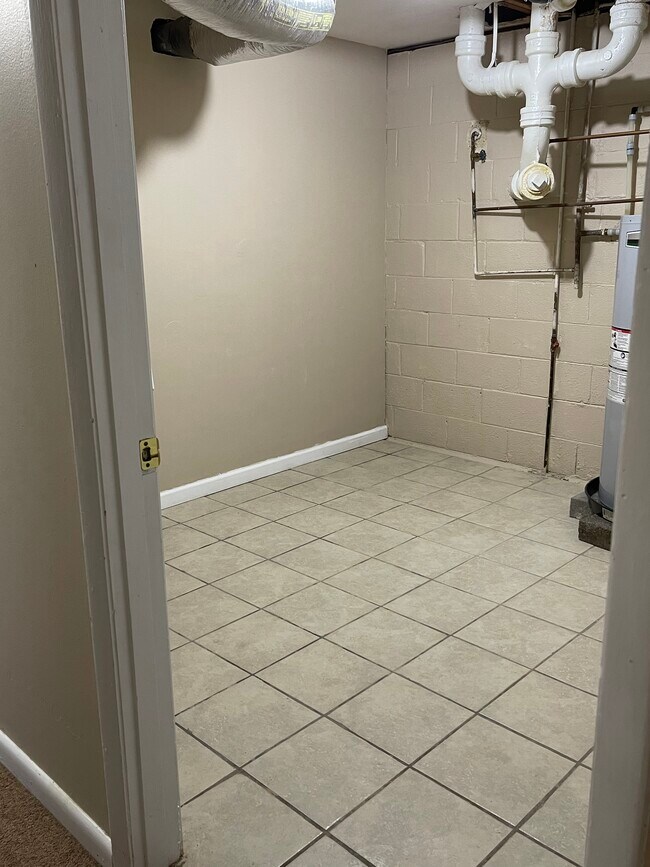 909 Tipton Station Rd 909 Tipton Station Rd Knoxville TN 37920