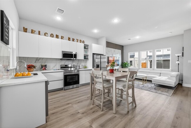 Building Photo - 6702 Metro Blvd