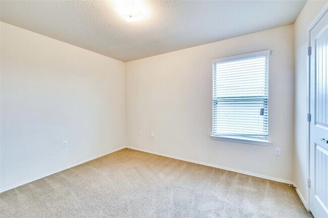 Building Photo - 4220 Creede Dr