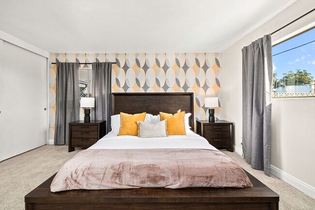 Building Photo - 632 Kenoak Dr