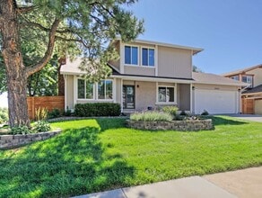 Building Photo - 3201 Breckenridge Dr E
