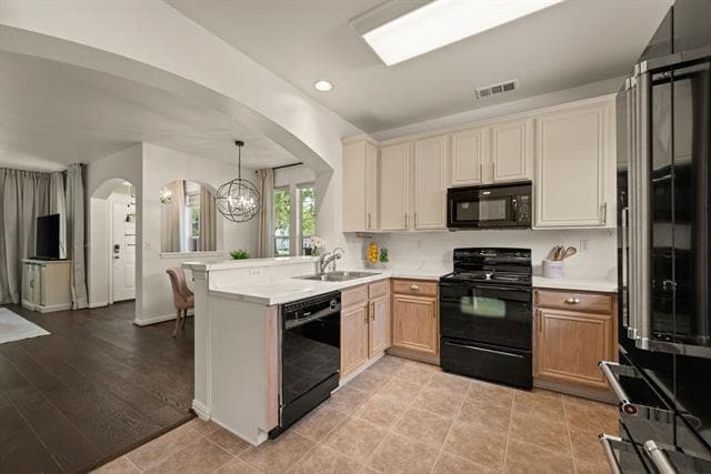 Building Photo - 8001 Caladium Dr