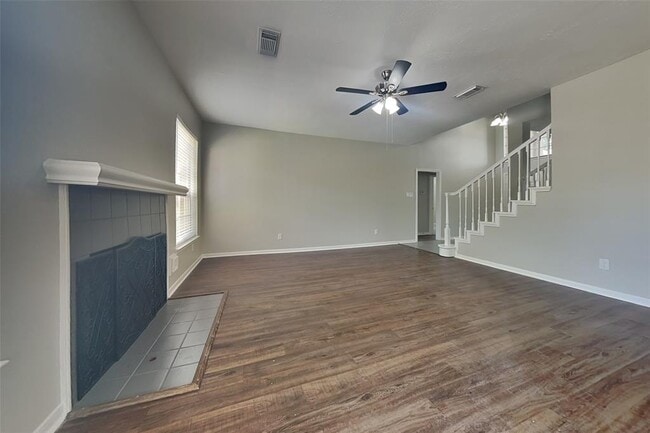 Building Photo - 6226 Langham Dr