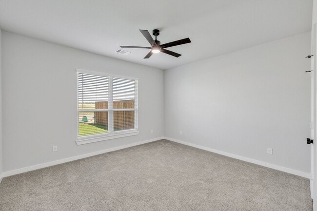 Building Photo - AVAILABLE NOW! LUXURIOUS DUPLEX LOCATED ON 1-ACRE LOT IN MIDLOTHIAN, TX!