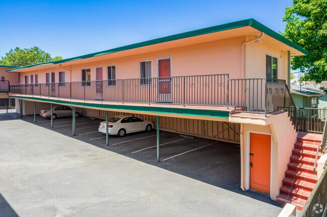 Building Photo - Gran Valle Apartments