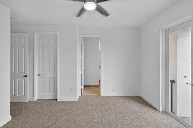 Building Photo - 7651 NW 88 Terrace