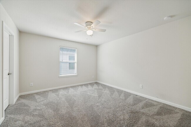 Building Photo - 9219 Edgeberry Dr