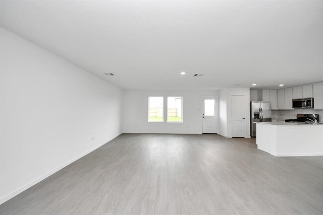 Building Photo - 26803 Inkberry Holly Ln