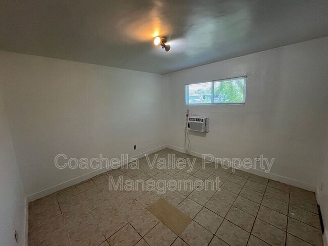 Building Photo - 85171 Bagdad Ave