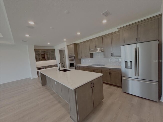 Building Photo - 6360 SW 82nd Pl