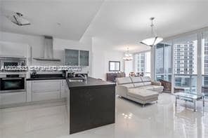 Building Photo - 18201 Collins Ave
