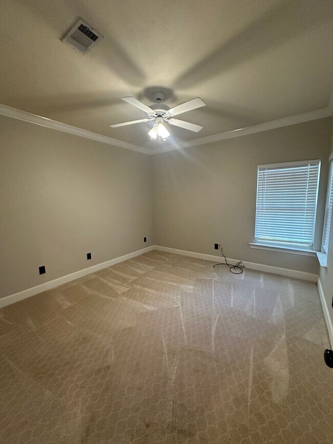 Building Photo - Killearn Pebble Creek HOA Community 2/2 Si...