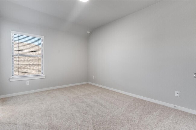 Building Photo - 608 Cottage Wood Dr