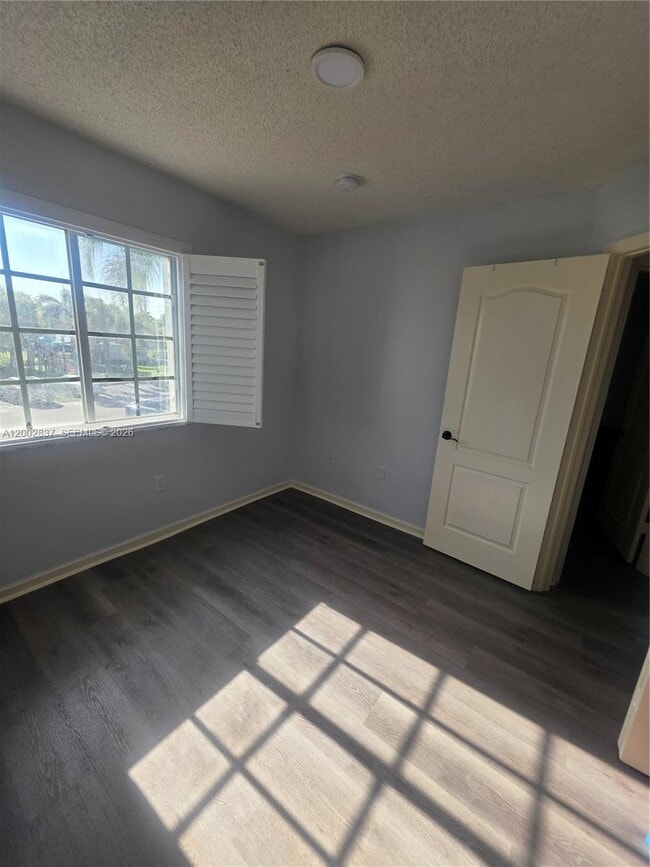 Building Photo - 14055 SW 120th Ct