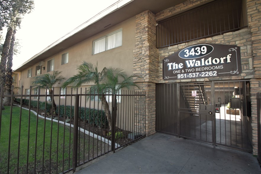 Building Photo - Waldorf Apartments- Riverside, CA