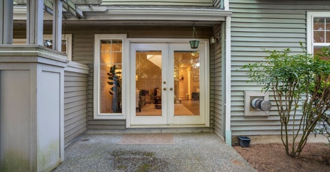 Building Photo - 22727 4th Ave W