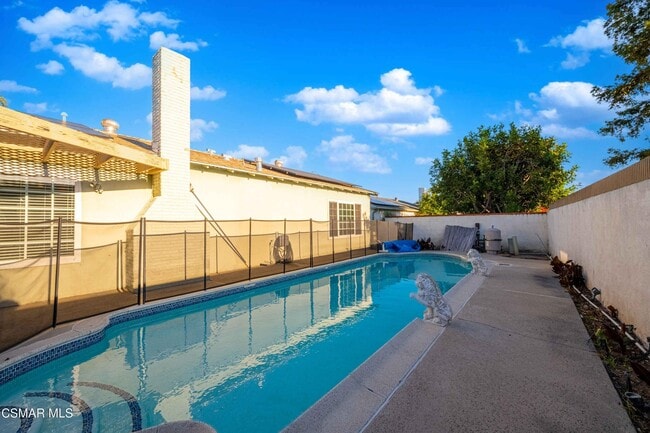 Building Photo - 2291 N Marter Ct