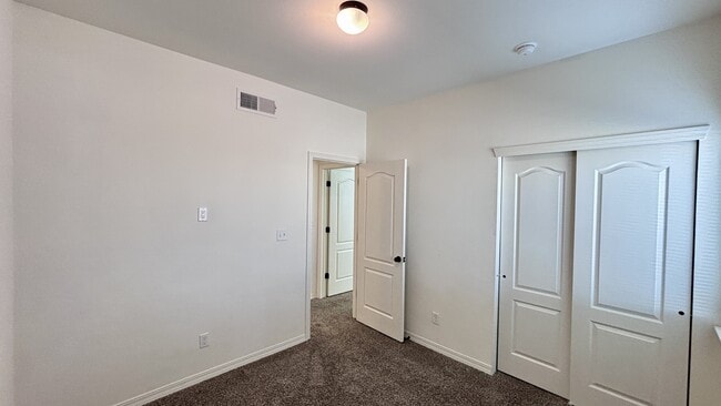 Building Photo - 12821 Rock Cliff Ave