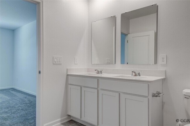 Building Photo - 1481 Brentwood Dr
