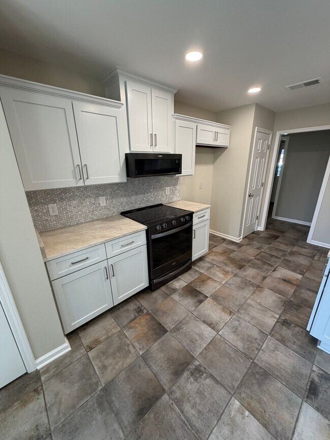 Building Photo - 1147 Junco Cove