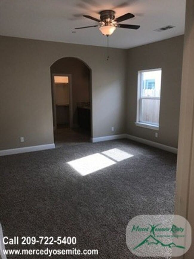 Building Photo - $100 discount for 2 year lease! Appointmen...