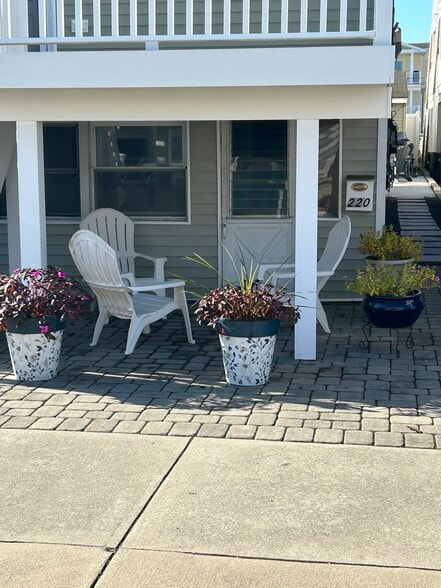 220 86th Street 1st floor - 220 86th St