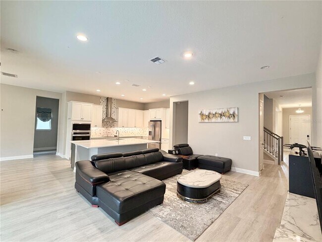 Building Photo - 19153 Planetree St