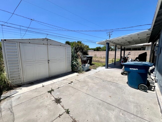 Building Photo - Nice Single Family Home in Bellflower