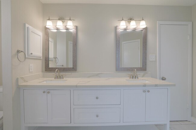 Building Photo - 2825 Hickory Limb Ct