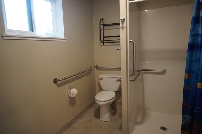 Building Photo - 1705 Resurrection Blvd