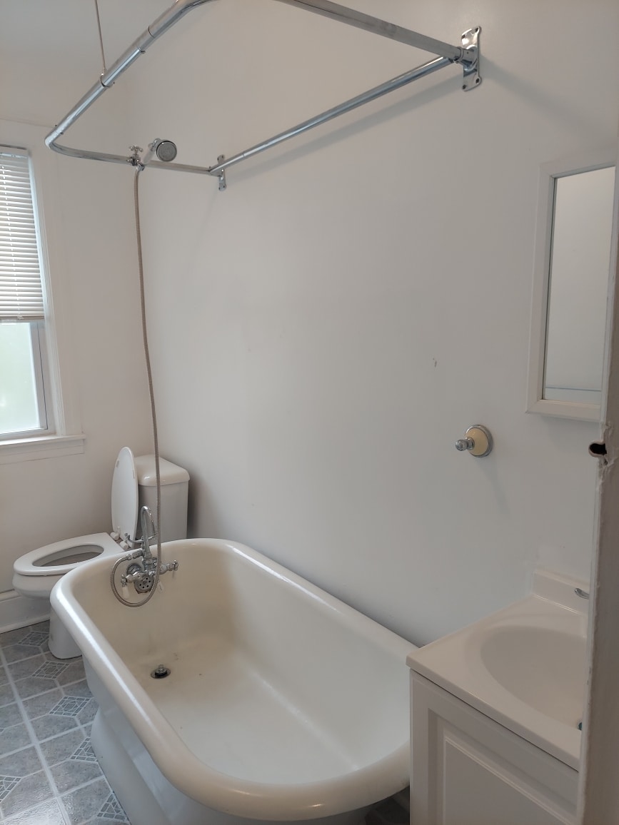 Bathroom - 1107 N Ohio Ave