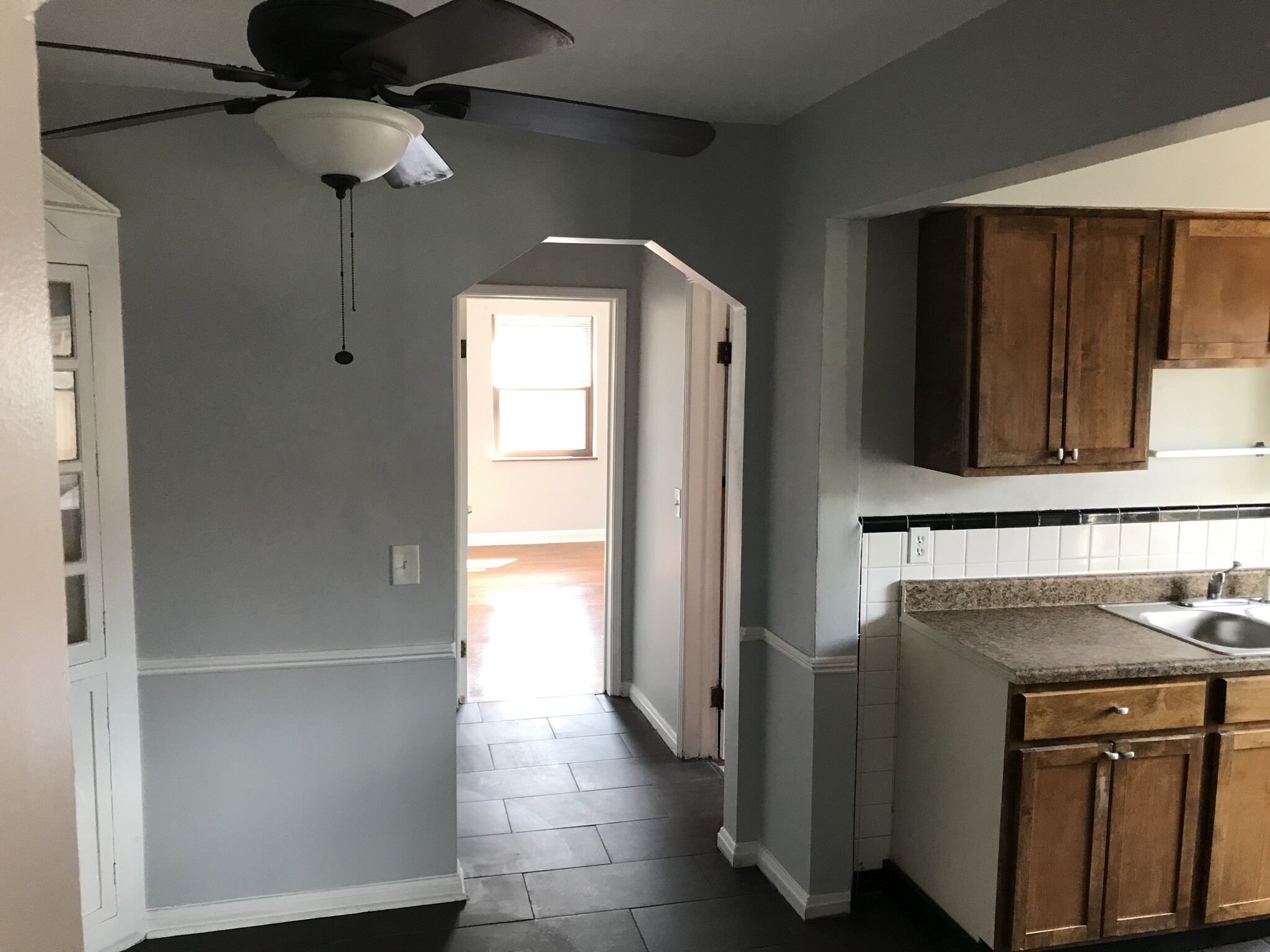 Dining Room - 3946 School Section Rd