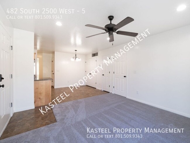 Building Photo - 482 S 2500 W