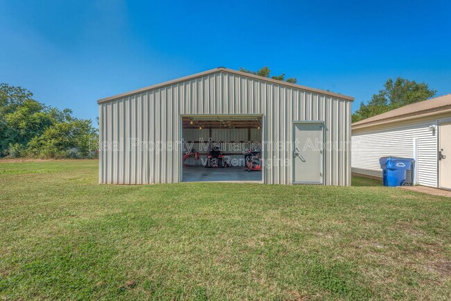 Building Photo - 4608 E 472 Rd