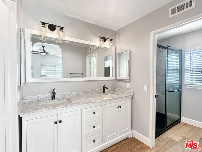 Building Photo - 27109 Teton Trail