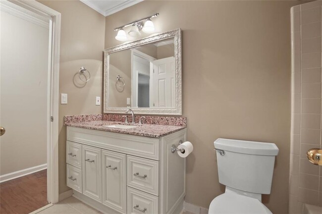 Building Photo - 202 Peachtree Forest Dr