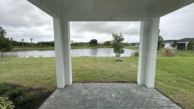 Building Photo - 3479 Cedar Grv Dr