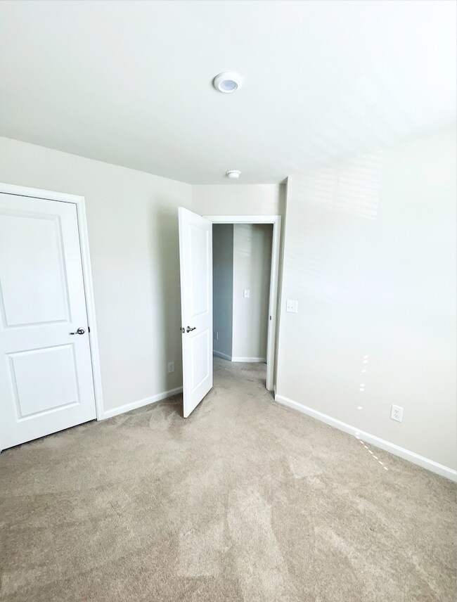 Building Photo - 8707 Red Canyon Way