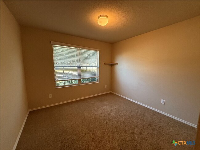 Building Photo - 2934 Field Ridge