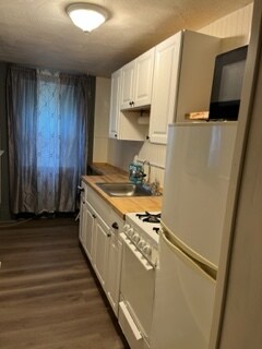 Building Photo - 1115 Banklick St