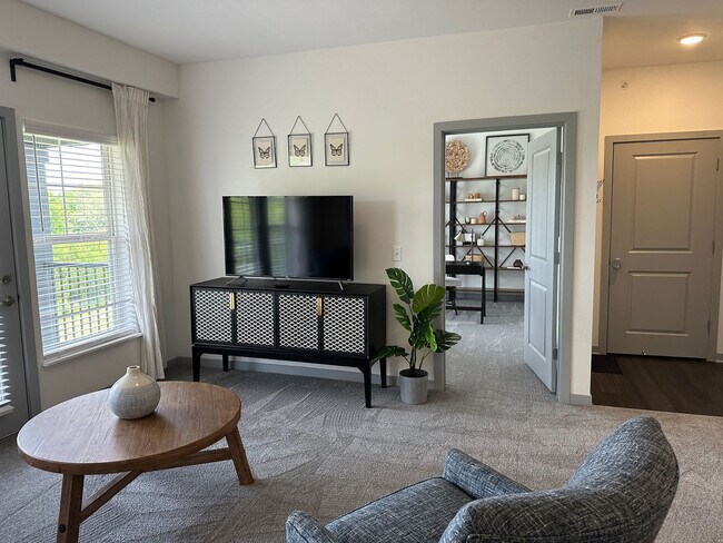 Building Photo - 5102 Aldersgate Dr