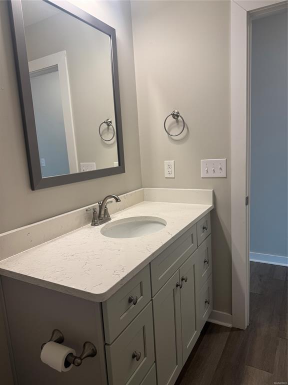 Building Photo - 107 Fox Run Dr